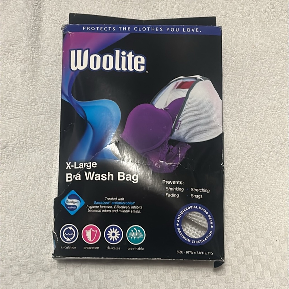 Woolite X-Large Bra Wash Bag